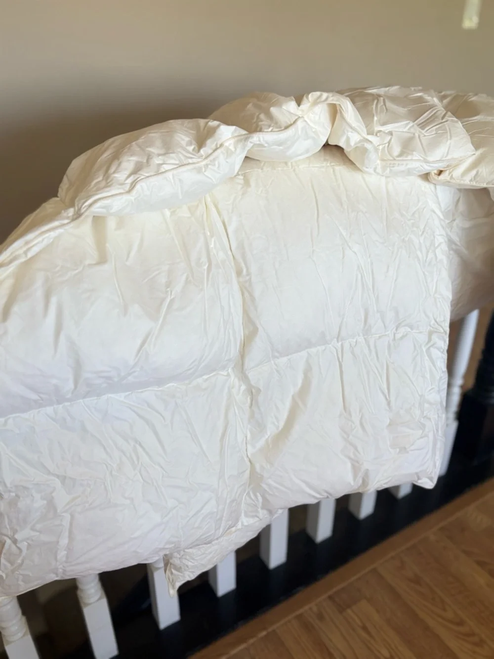 NWOT Billerbeck Off White Down Throw Comforter - Midweight Bedding 84”x64”